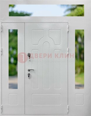Белая стальная дверь порошок со стеклом и фрамугами ДФГ-11 в Мурманске