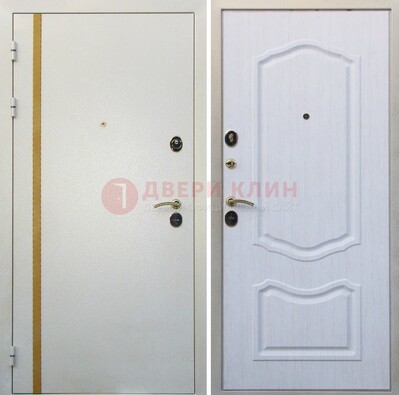 Белая входная дверь с порошковым напылением ДП-136 в Мурманске