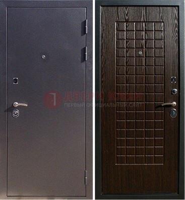 Серая металлическая дверь с порошковым напылением ДП-153 в Мурманске