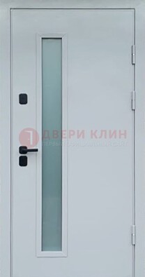 Светлая железная дверь с порошковым напылением ДП-303 в Мурманске
