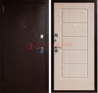Коричневая металлическая дверь с порошковым окрасом ДП-92 в Курске