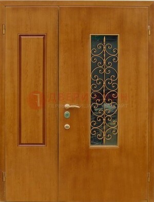 Входная дверь Дверь со вставками из стекла и ковки ДПР-20 в холл в Мурманске