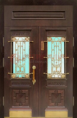 Парадная дверь со вставками из стекла и ковки ДПР-43 для каркасного дома в Мурманске