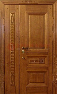 Распашная металлическая парадная дверь ДПР-62 в Мурманске