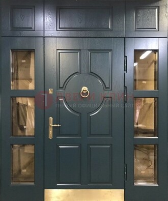 Стальная парадная дверь ДПР-64 со стеклопакетом в Мурманске