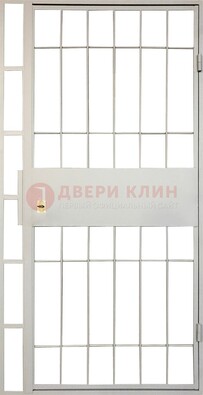 Железная решетчатая дверь в белом цвете ДР-19 в Мурманске