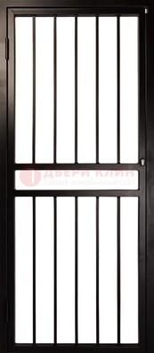 Темная стальная решетчатая дверь для дома ДР-45 в Мурманске