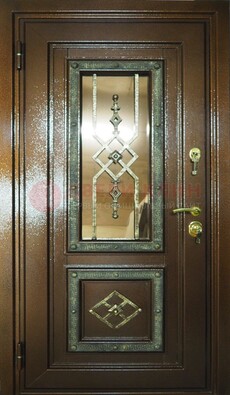 Теплая входная дверь со стеклом и ковкой разноцветной ДСК-13 в Мурманске