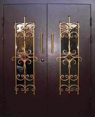 Металлическая дверь с ковкой и остеклением ДСК-49 в Мурманске
