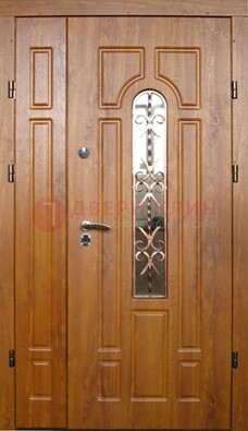 Стальная дверь со стеклом и цветной ковкой ДСК-78 для панельного дома в Мурманске