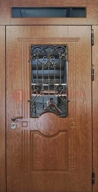 Металлическая входная дверь со стеклом и ковкой для дома ДСК-96 в Мурманске