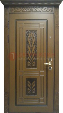 Металлическая дверь с виноритом и узором ДВТ-256 в Мурманске