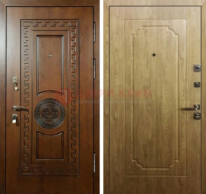 Коричневая железная дверь с виноритом ДВТ-44 в Мурманске