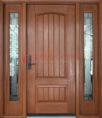 Стальная дверь с массивом дуба и витражом для дома ВЖ-17 в Мурманске